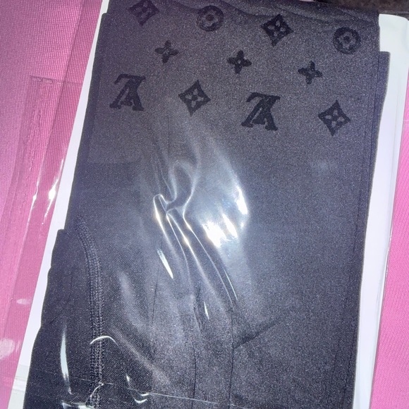 Black LV luxury logo print tights - Picture 3 of 4